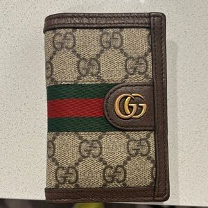 Gucci beige brown GG canvas card case with green and red web